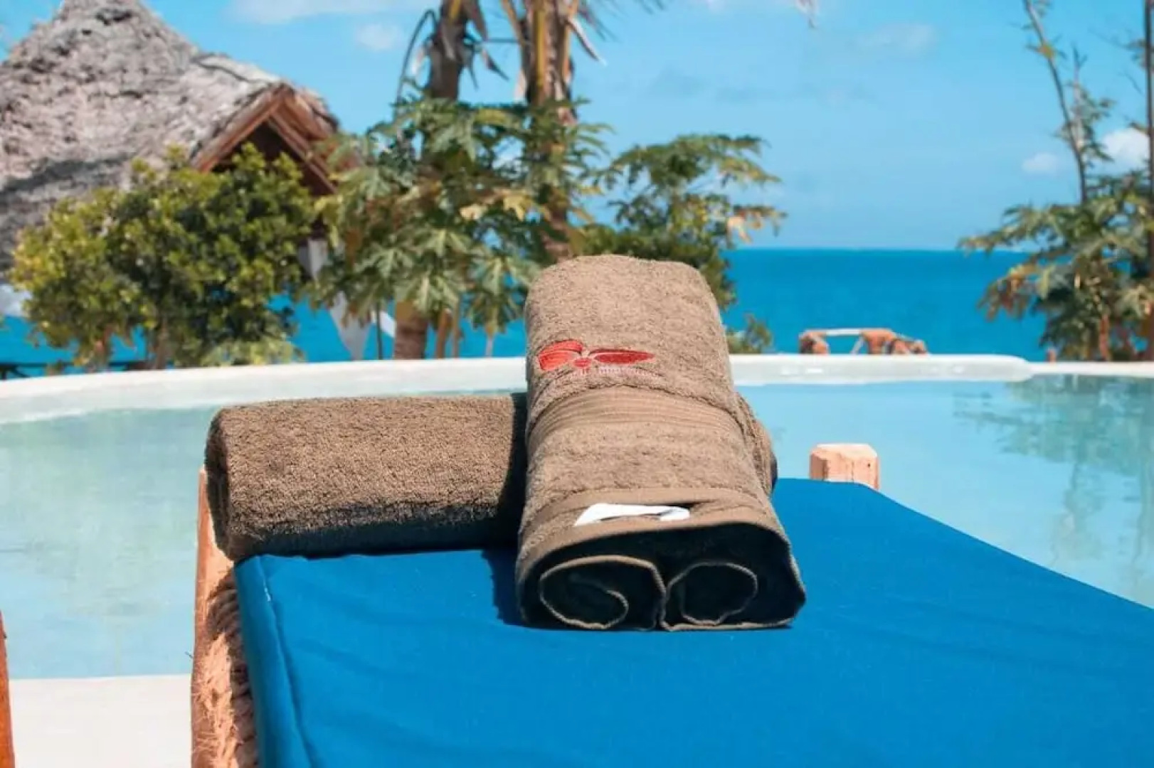 Kusini Beach Bungalows