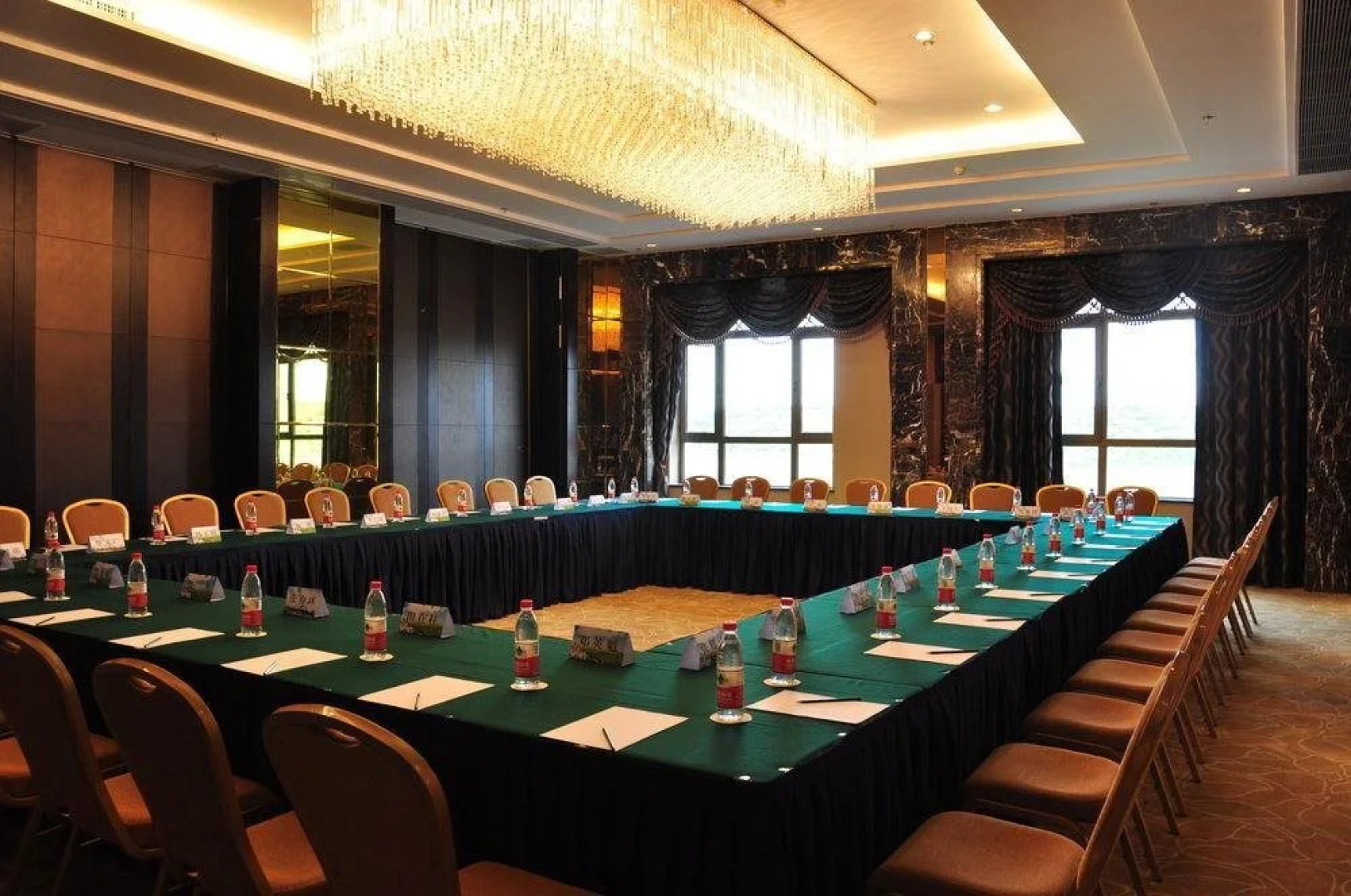 Country Garden Phoenix Hotel