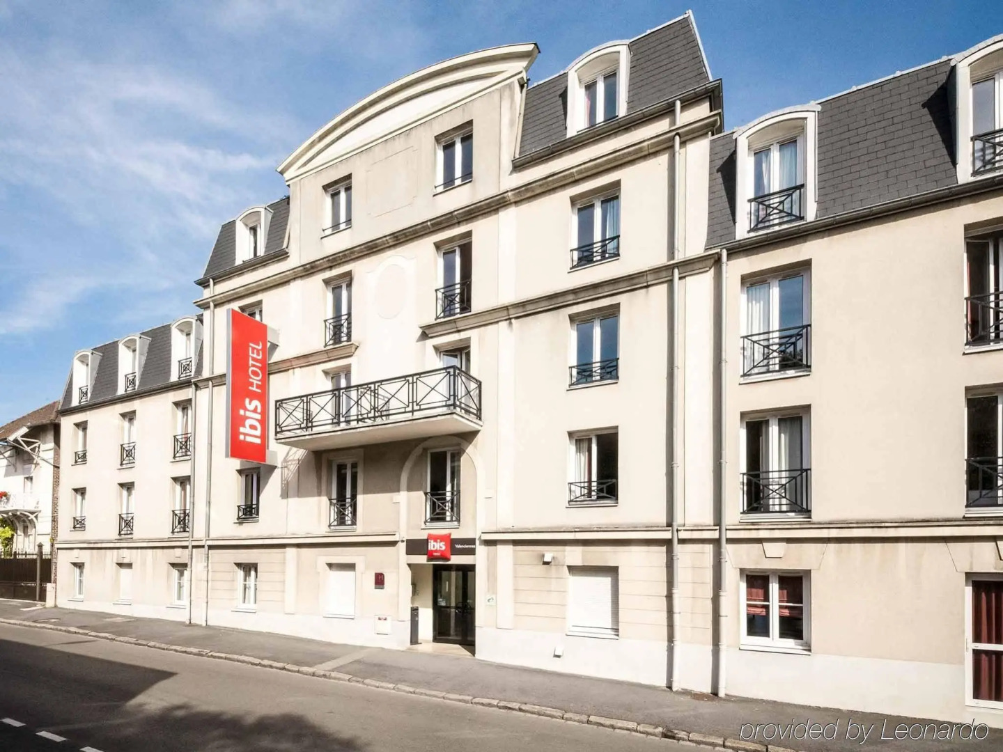 ibis Valenciennes