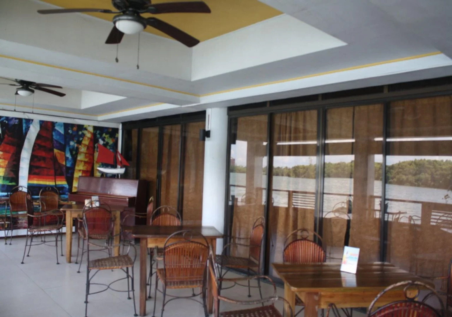 Regatta Residence Hotel