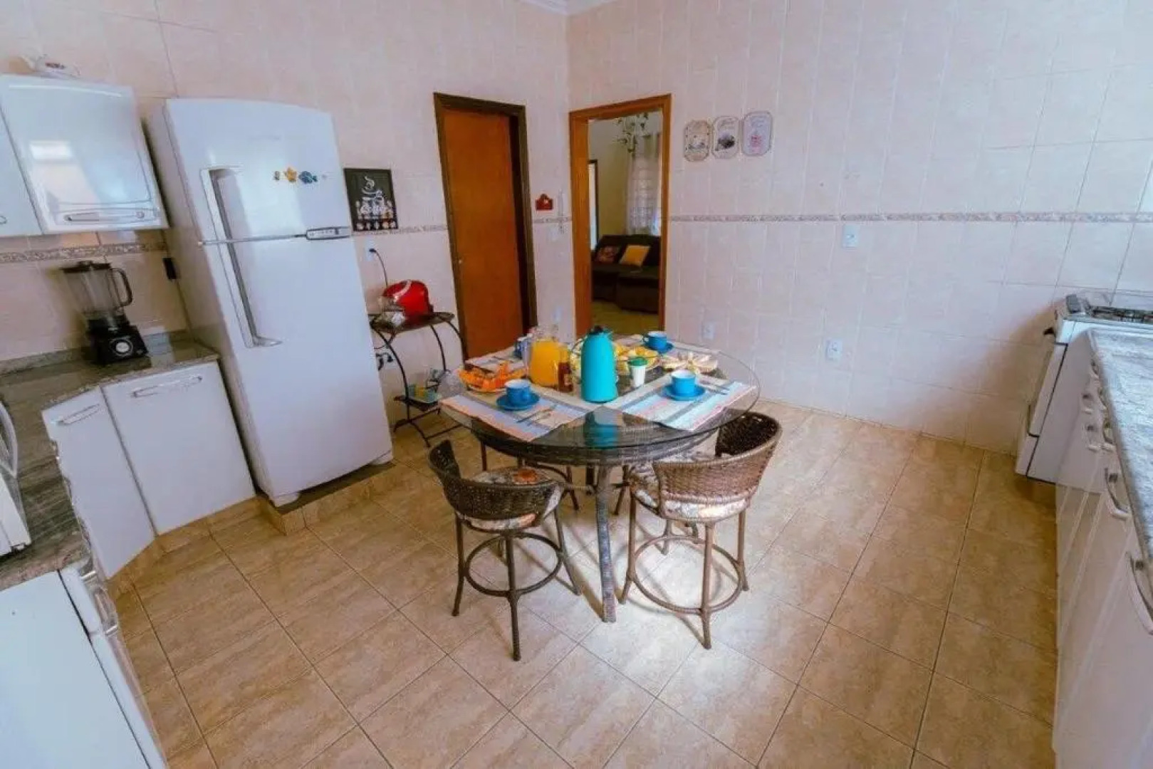 Sobrado relaxante com 4 quartos, enxoval completo , perfeito para famílias grandes