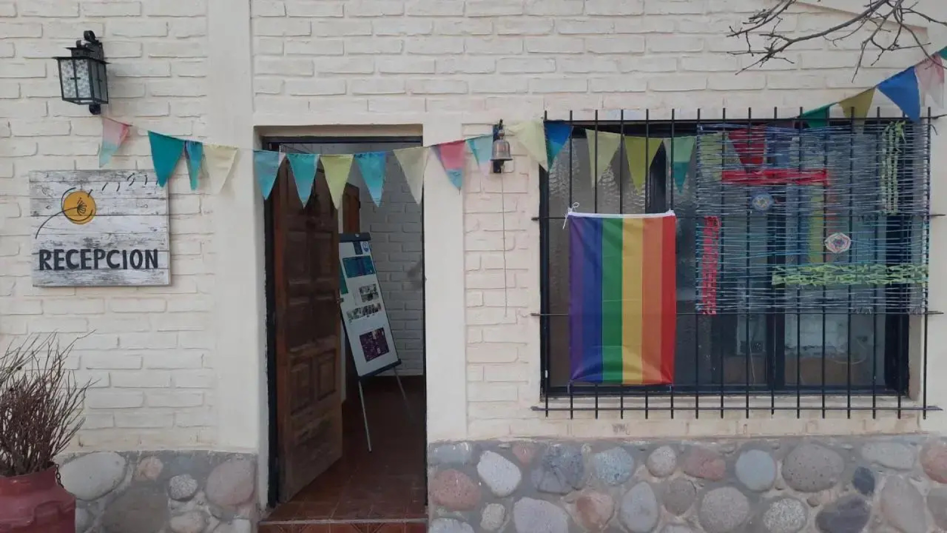 Aire de Barreal Hostel Andino