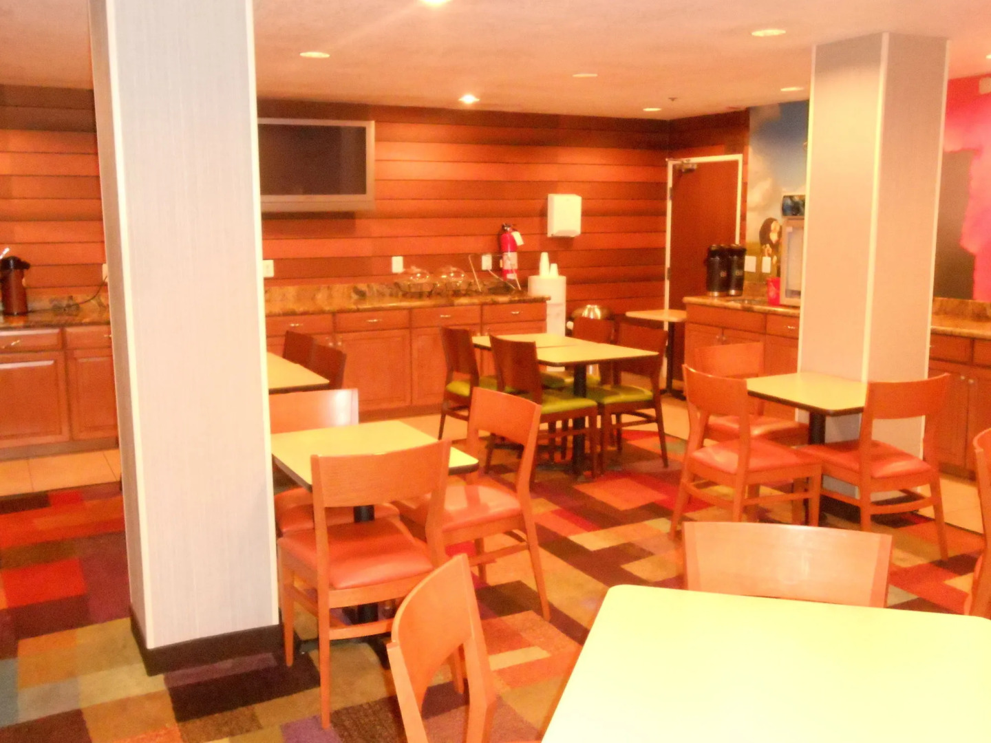 Holiday Inn Express & Suites Phoenix - Mesa West by IHG