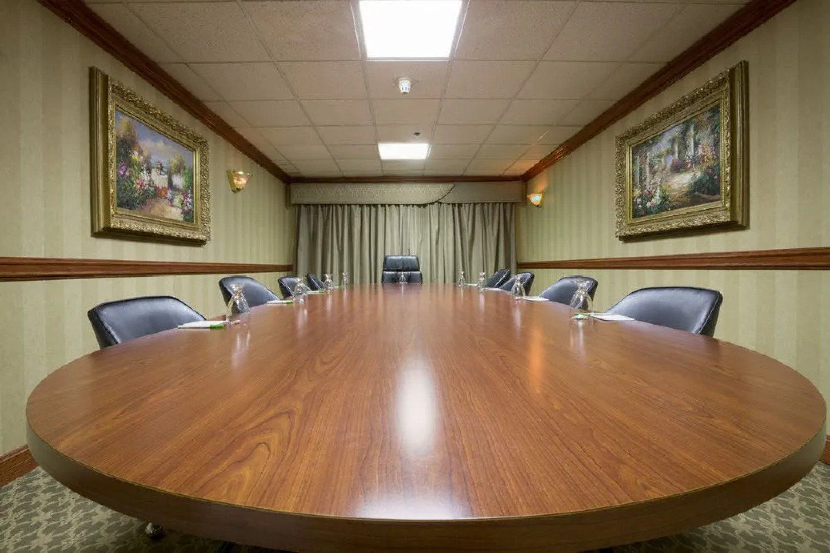 Holiday Inn SOUTHGATE (DETROIT-SOUTH)