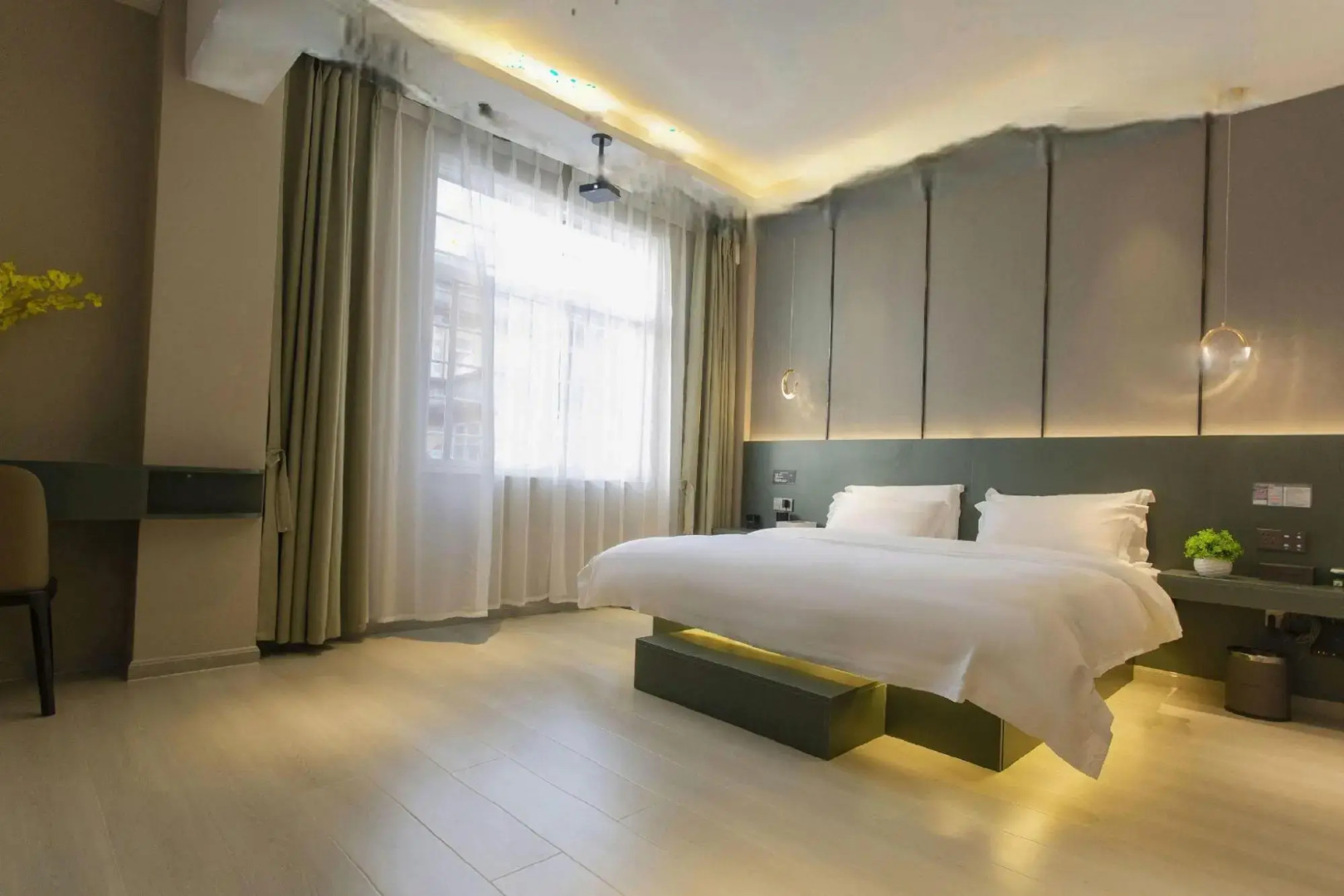 Jinhuang Future Hotel