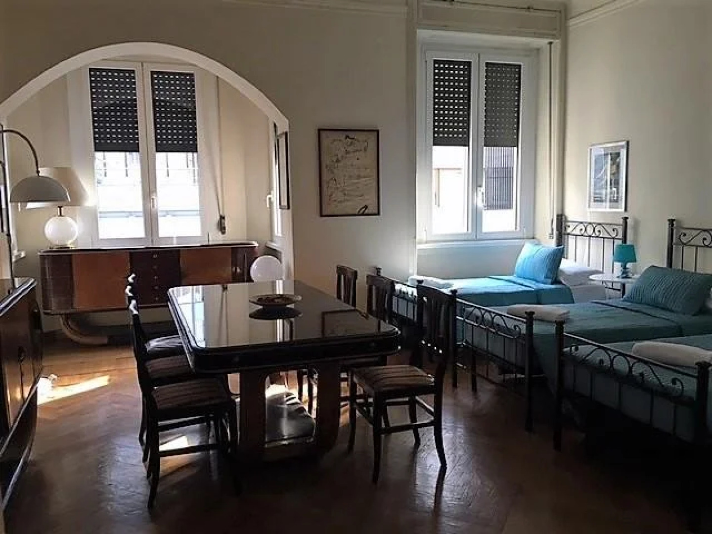 B&B I Am Here Central Station