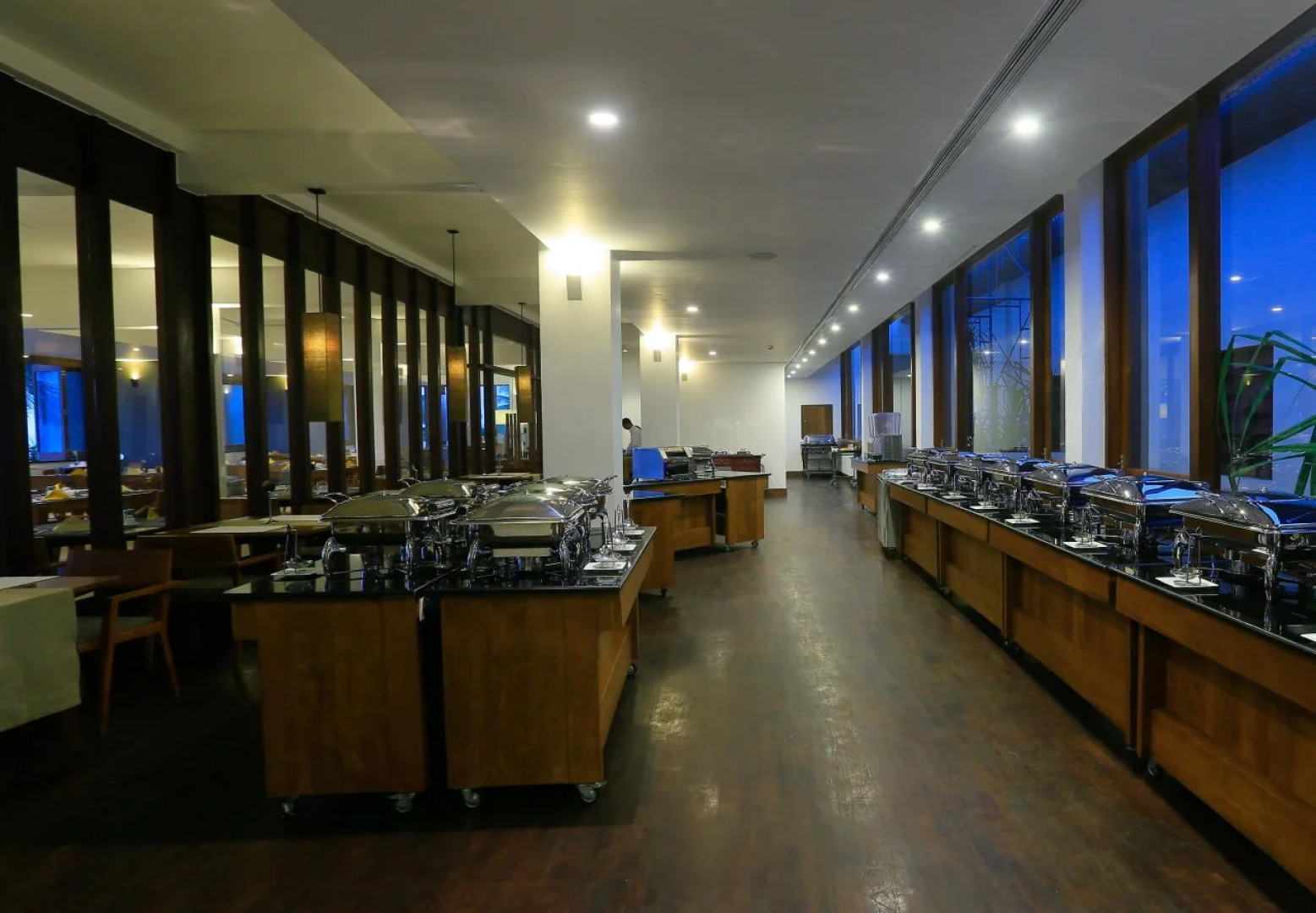 Курортный отель Pandanus Beach Resort & Spa