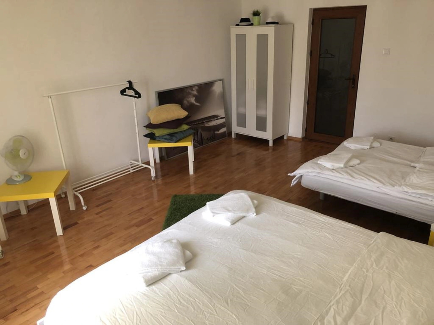 HATS by GREEN APARTMENT