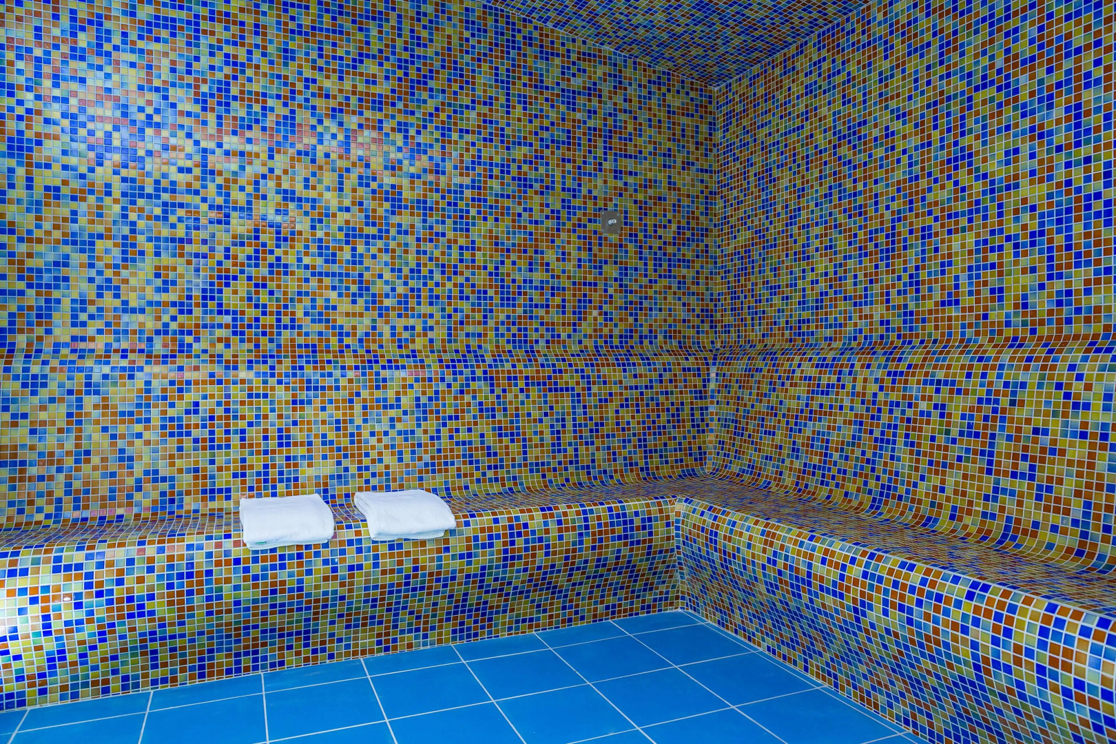 Radisson Blu M'Bamou Palace Hotel