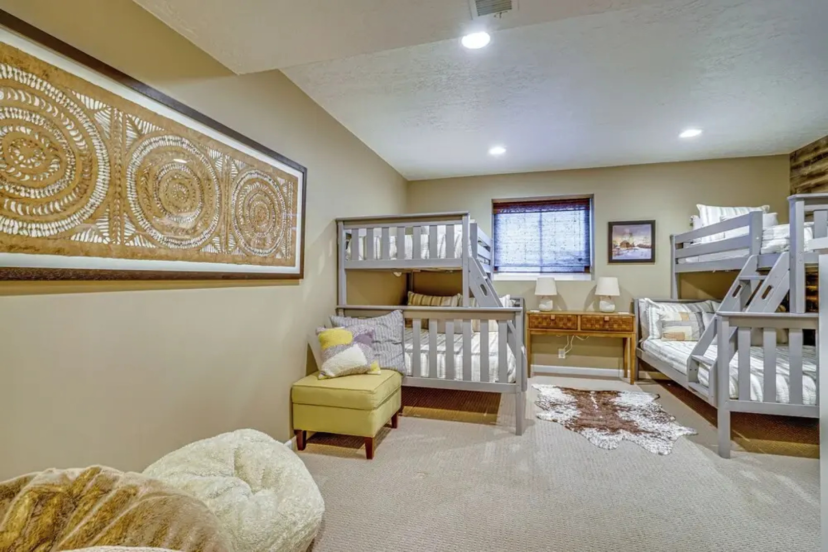 Modern Townhome w/ Hot Tub: 10 Mi to Snowbird!