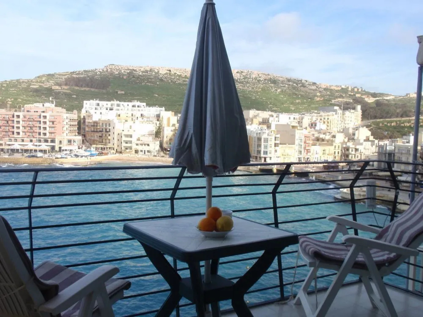 Marsalforn Seafront Apartment- 5 Star Holiday House