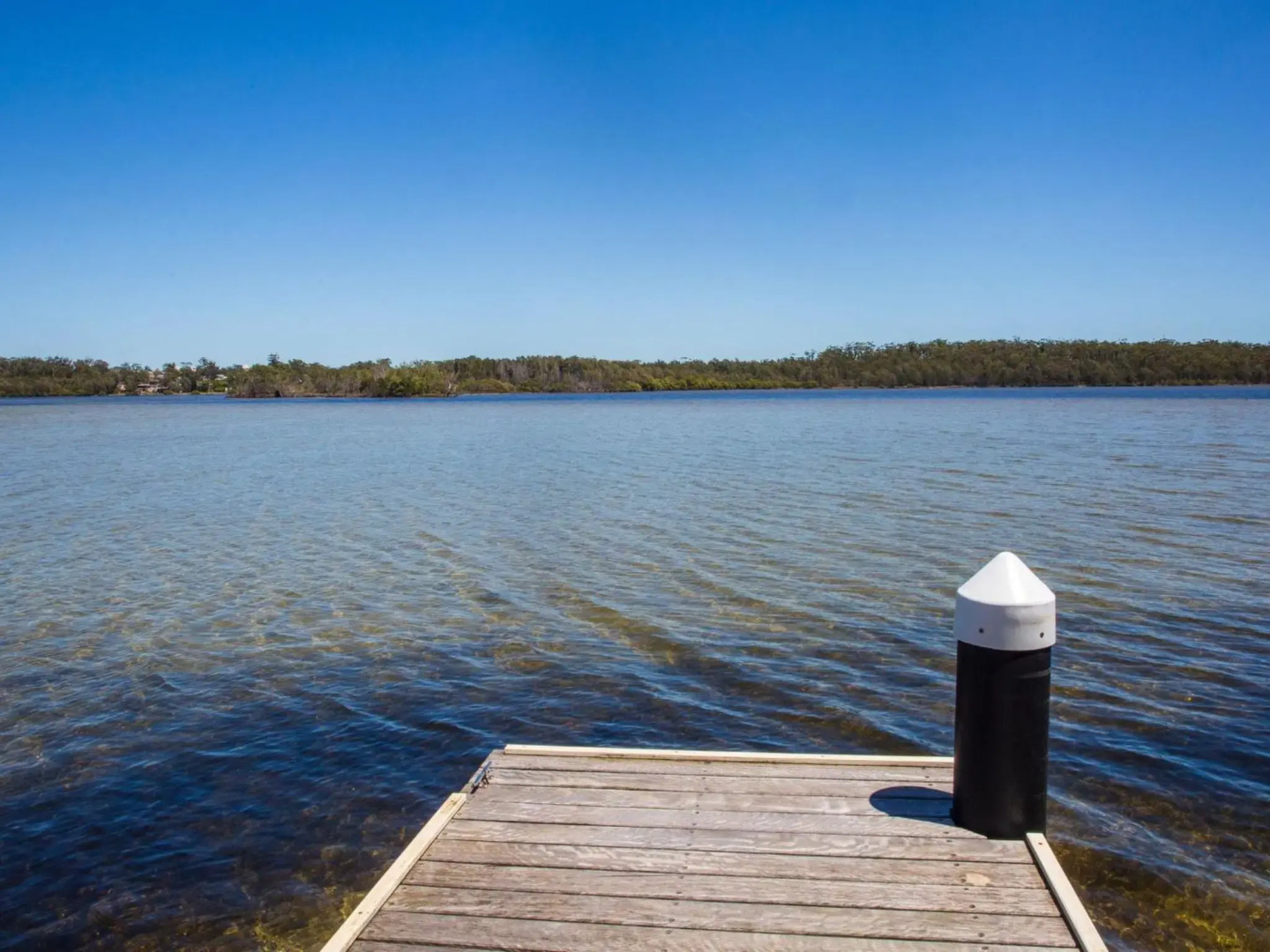 Bayview - Absolute Waterfront with Jetty - 5 Mins to Hyams Beach