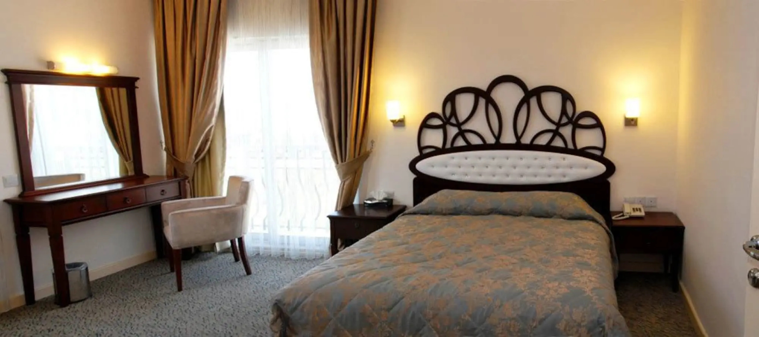 Uptown Buyuk Anadolu Girne