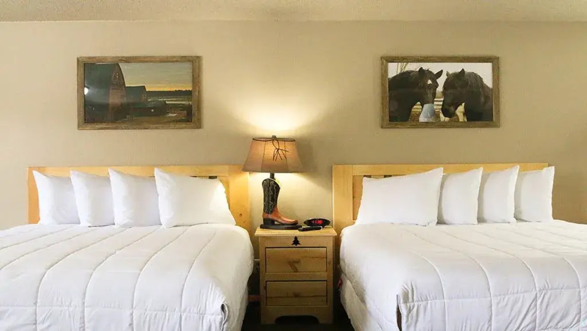 Woodside Dells Hotel & Suites