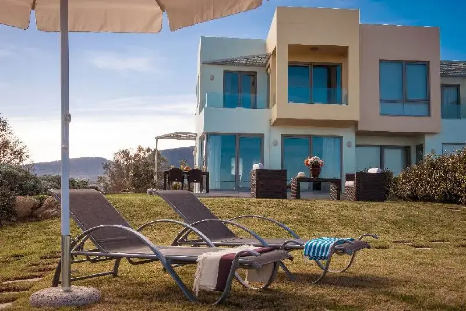 Beach Front Villa Peri