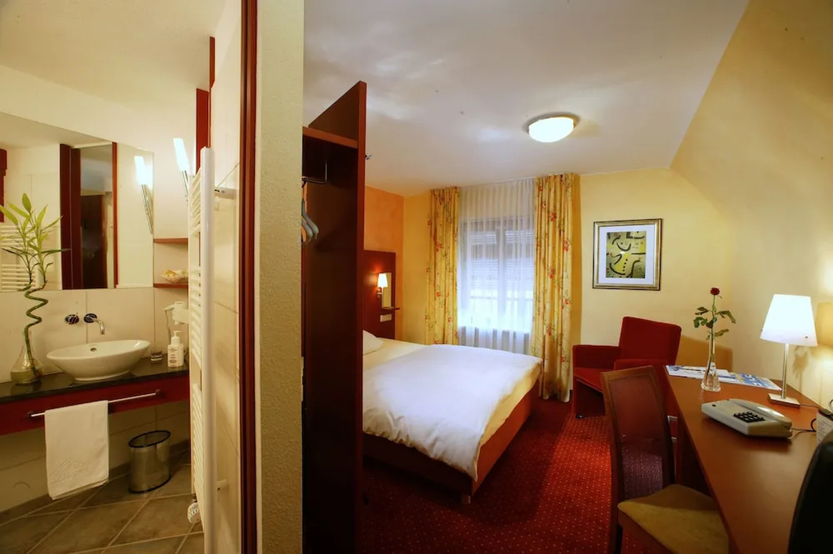 Land-gut-Hotel Felsentor