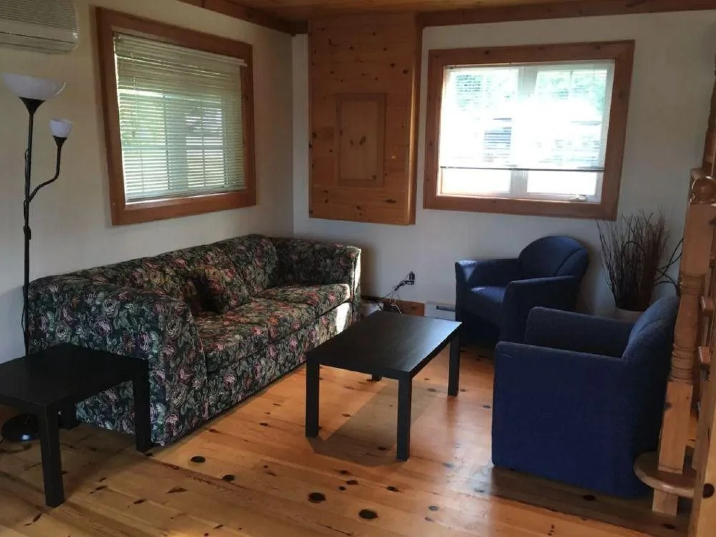 Muskoka Lake and Marina View Room