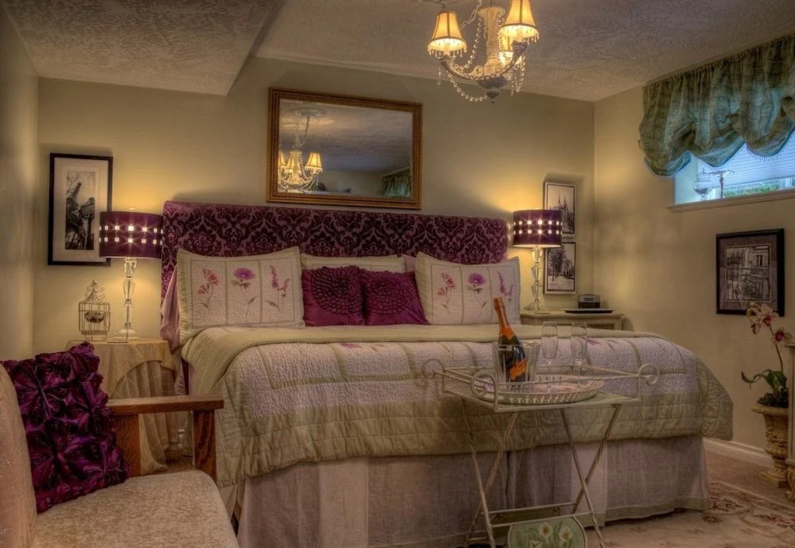 Seasons Above the Bay Guest Suites and B&B