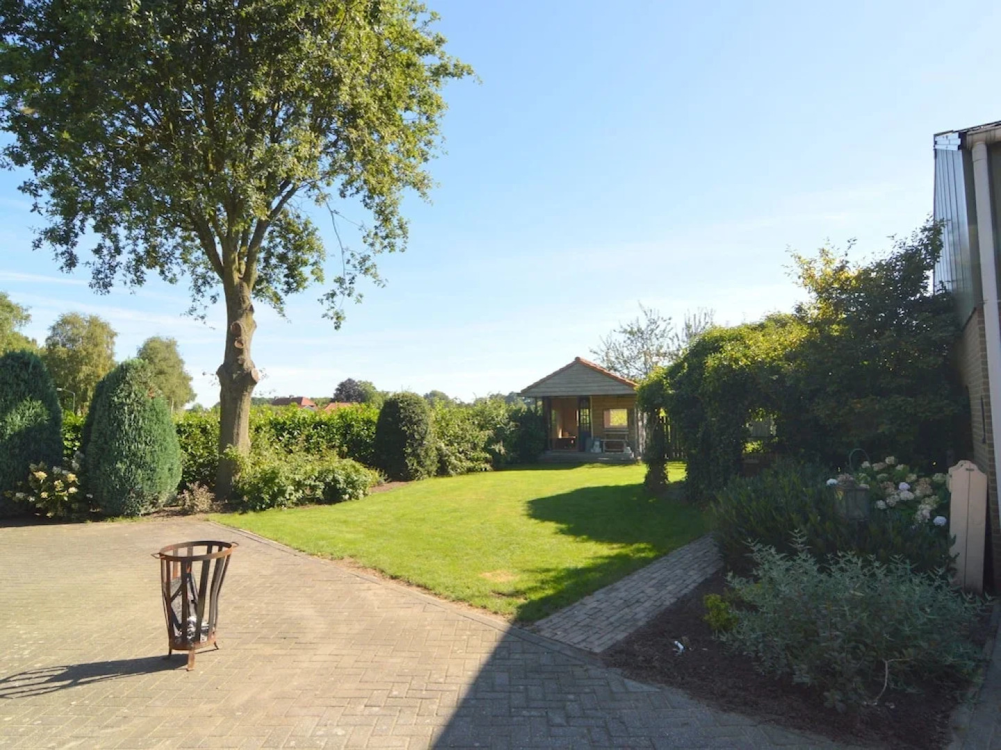 Modern Holiday Home in Veghel with Private Garden