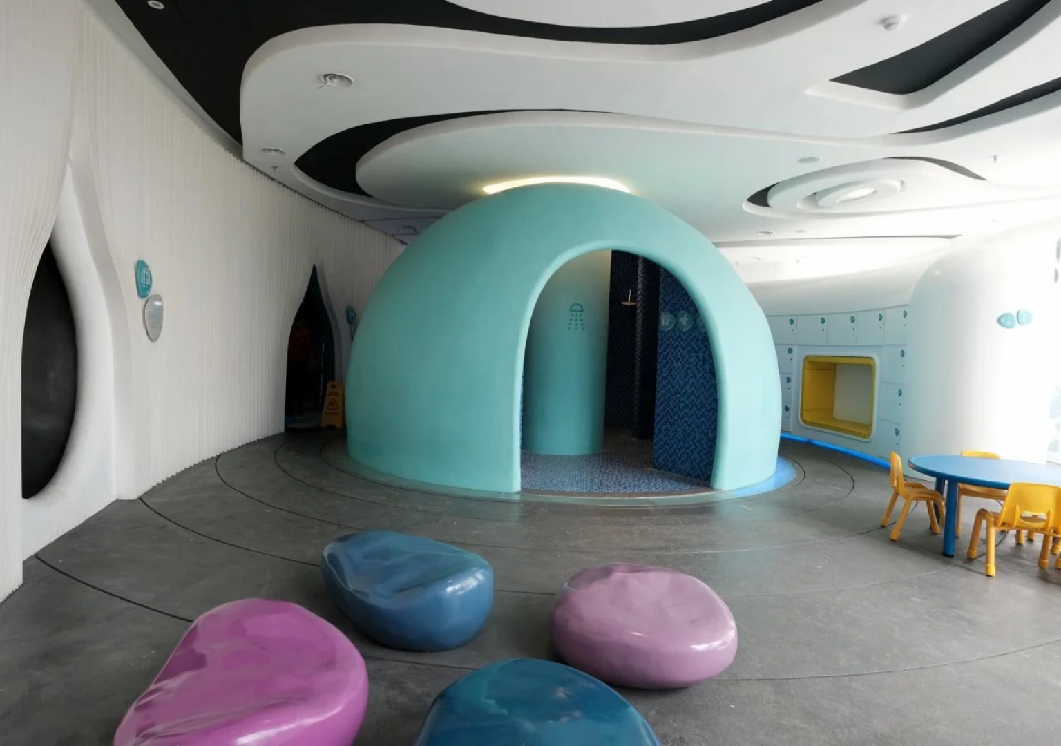 JHL Solitaire Gading Serpong