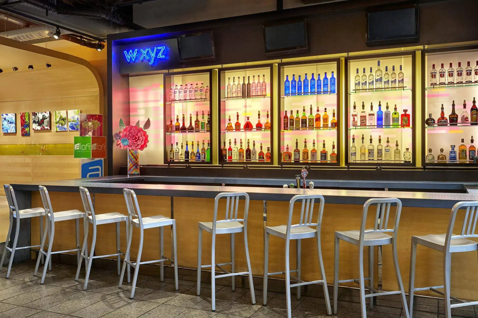 Aloft Montreal Airport