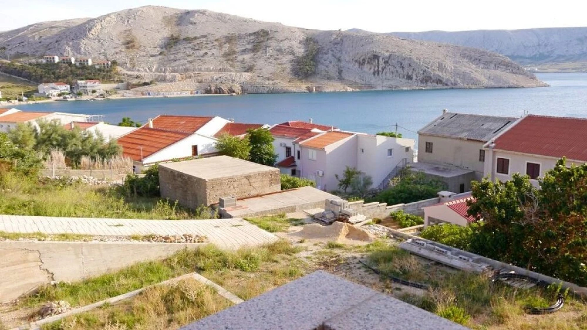 Cosy 1 bedroom apartment with sea view