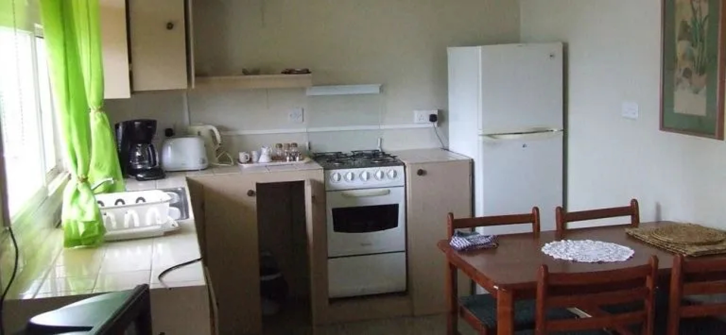 Dominica's Sea View Apartment