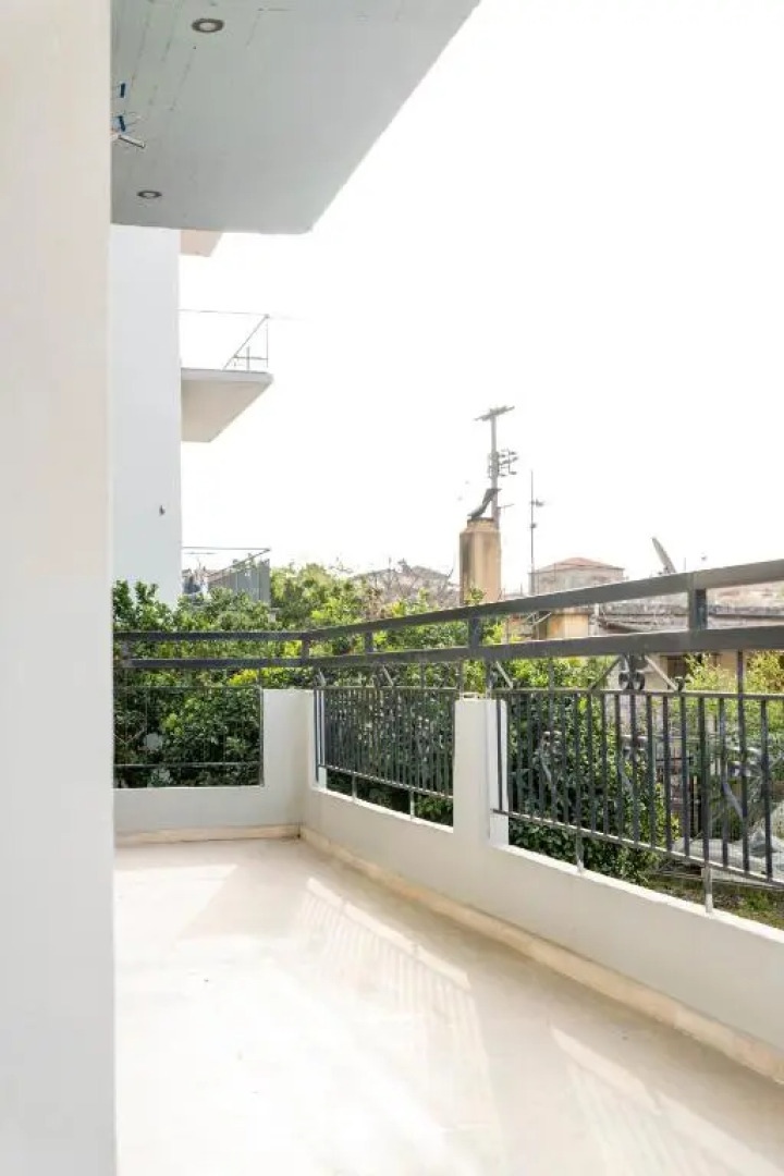 Walnut home apartment near Ancient Olympia