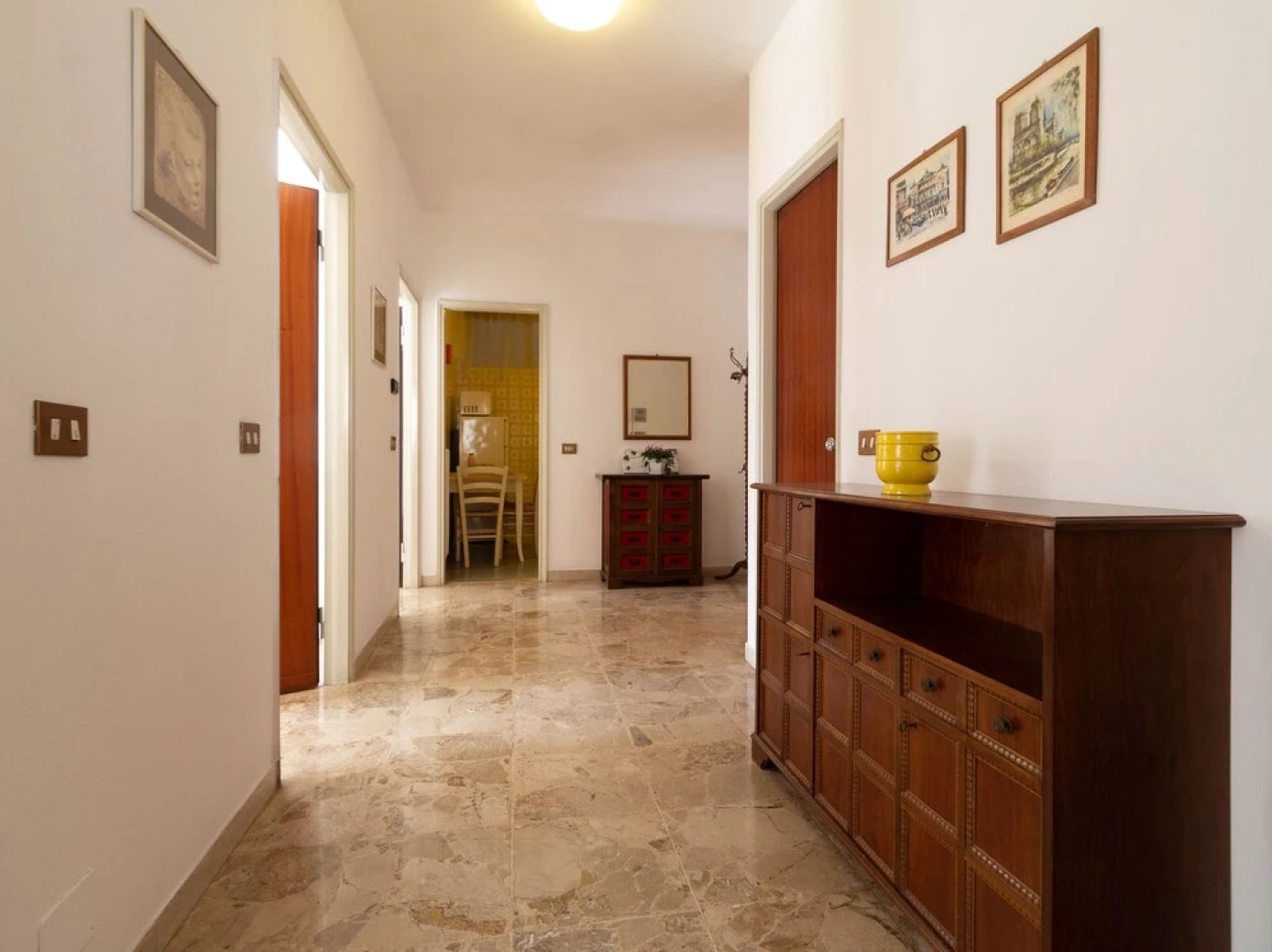 Mamma Ciccia Holiday Home - Lake Front Apartment