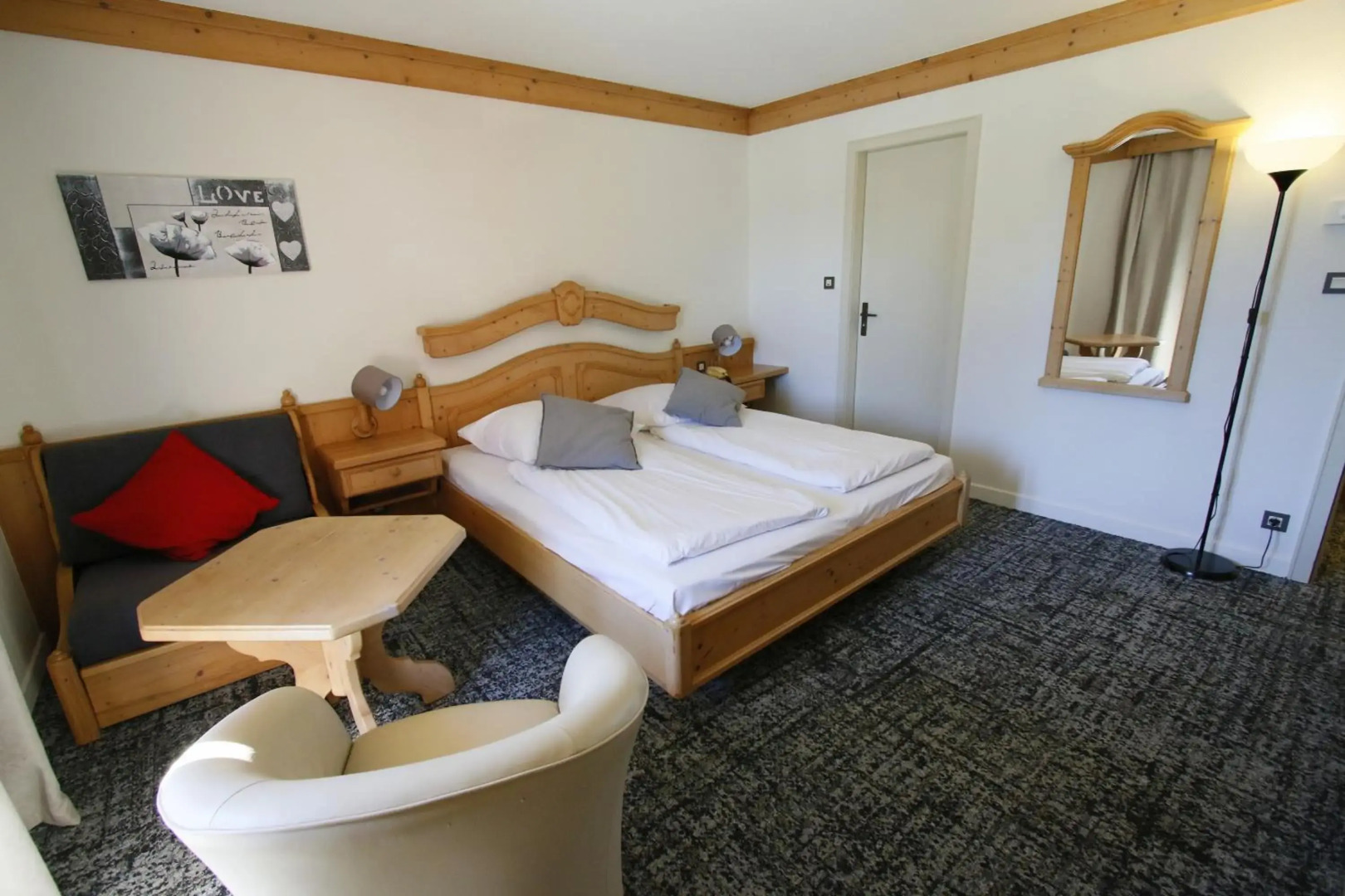 Hôtel les Portes de la Vallée