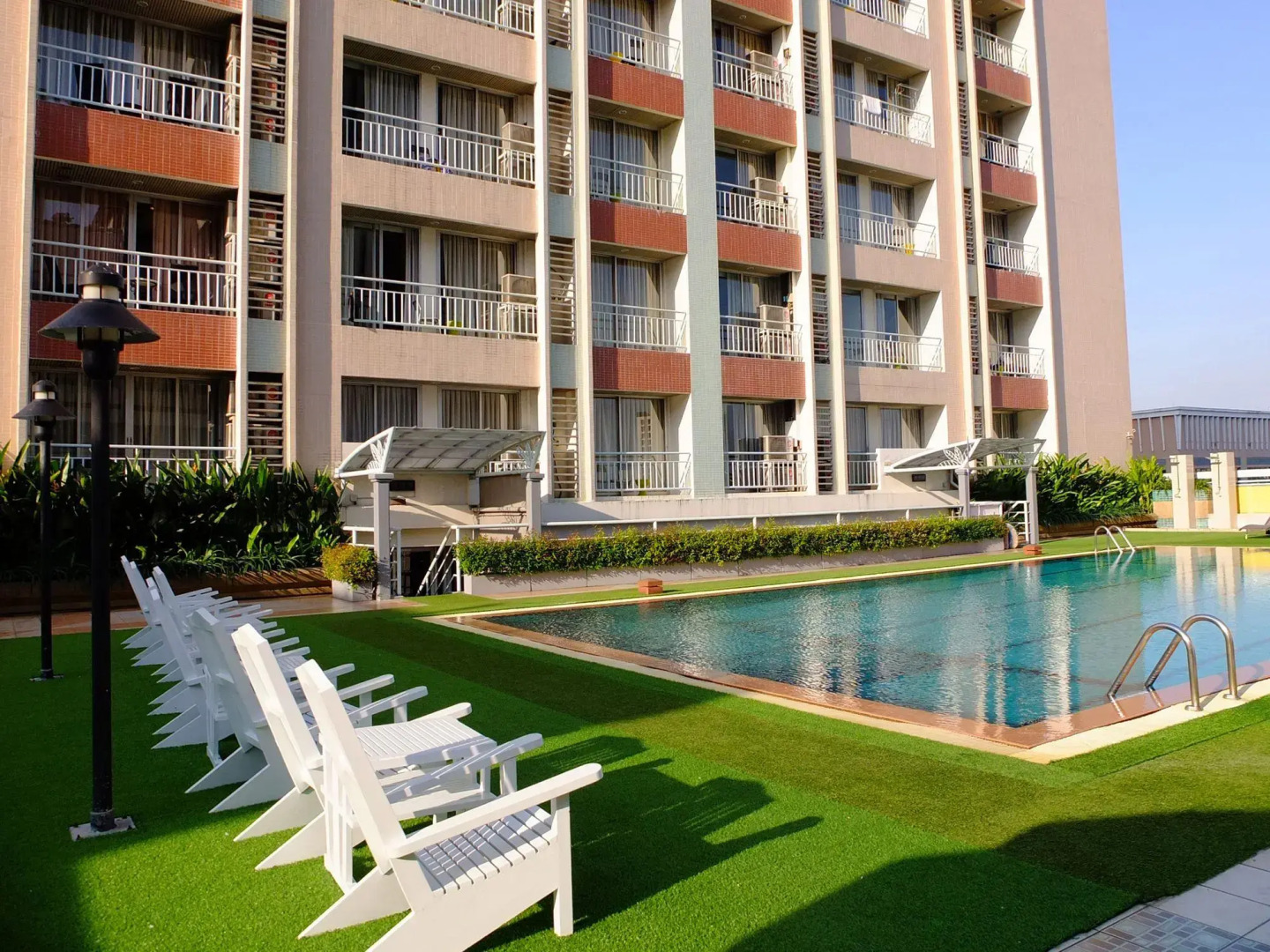 Evergreen Place Siam by UHG