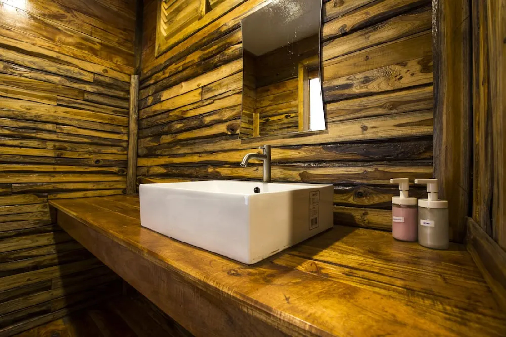 Baantonlamphu Pakpra