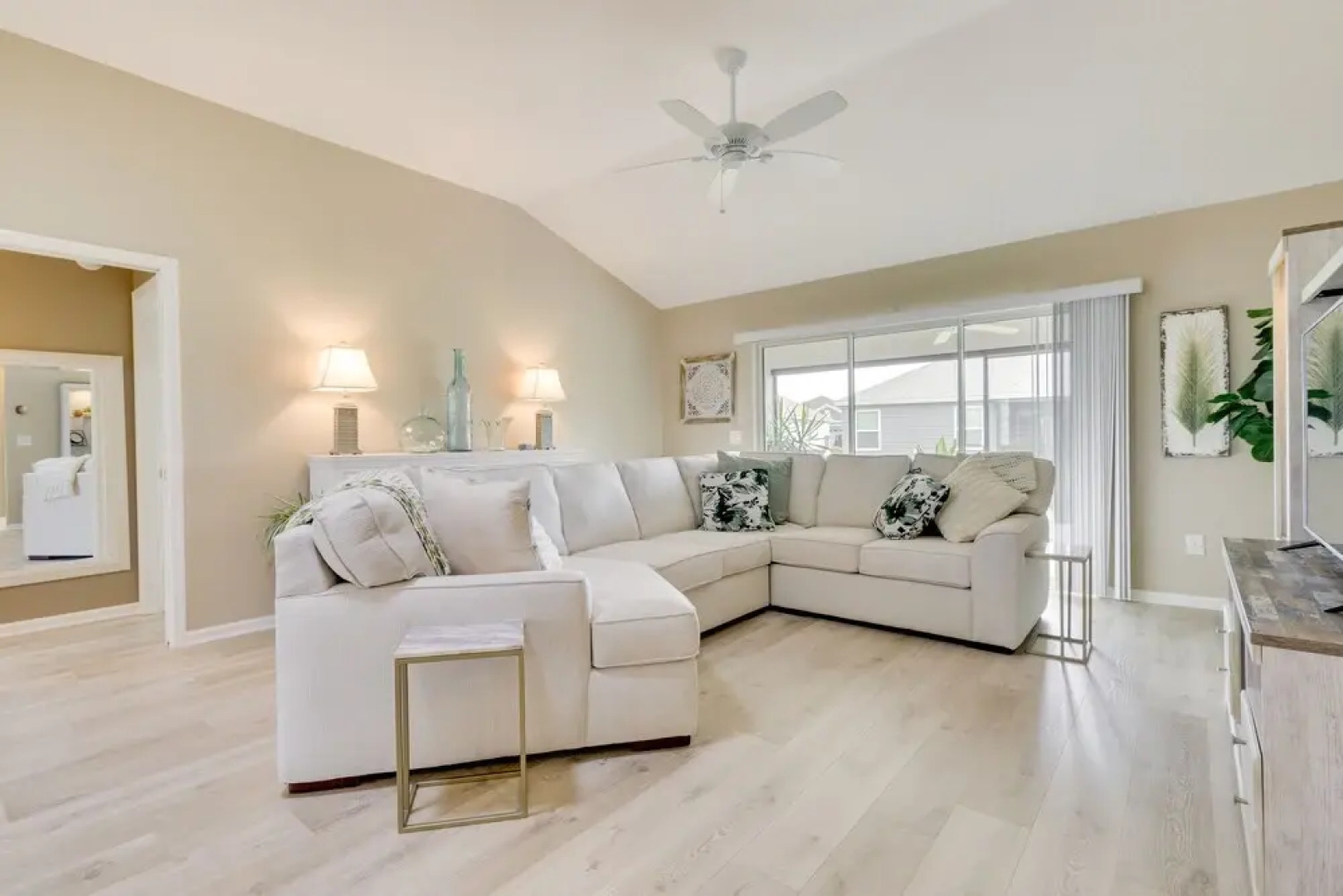 Sumterville Home in The Villages: Screened Porch!