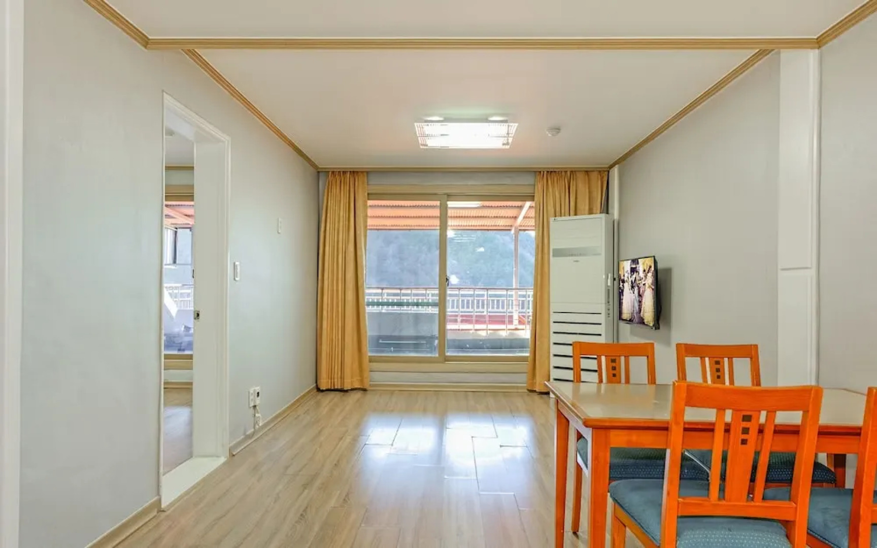 Sancheong Sinsegye Jirisan Resort