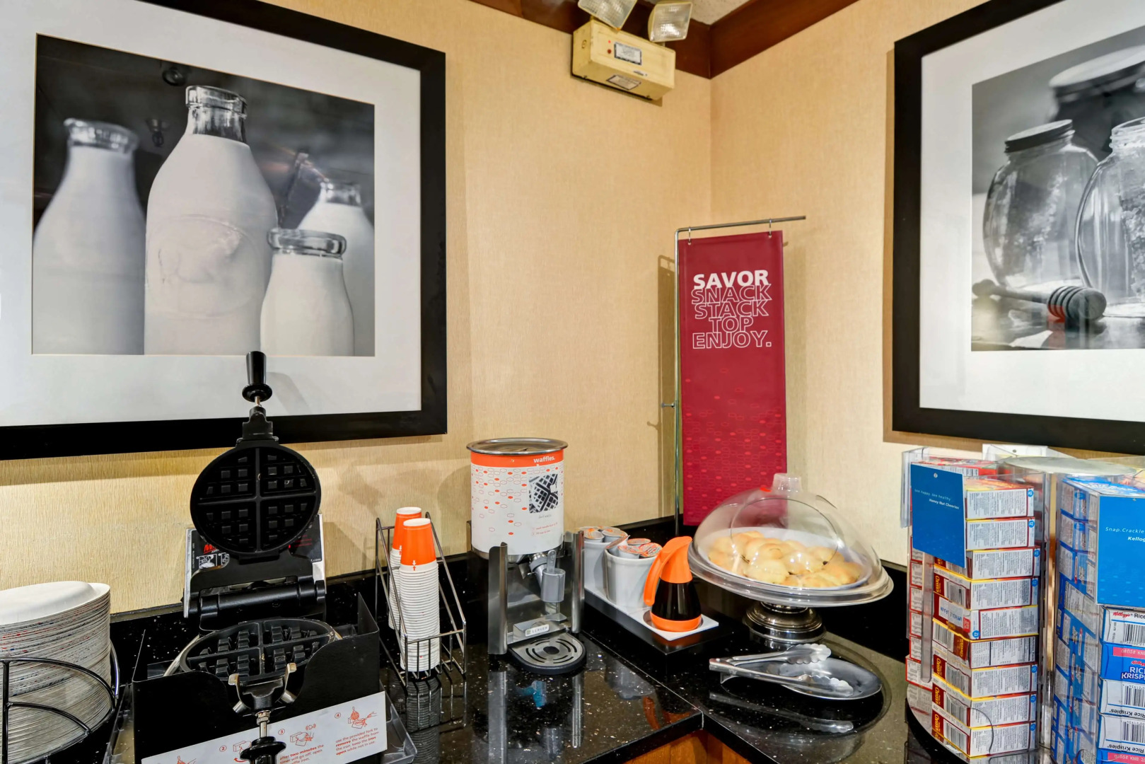 Hampton Inn Memphis-Poplar