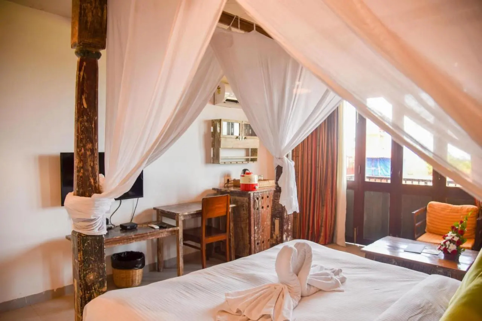 Oxygen Resorts Morjim Goa