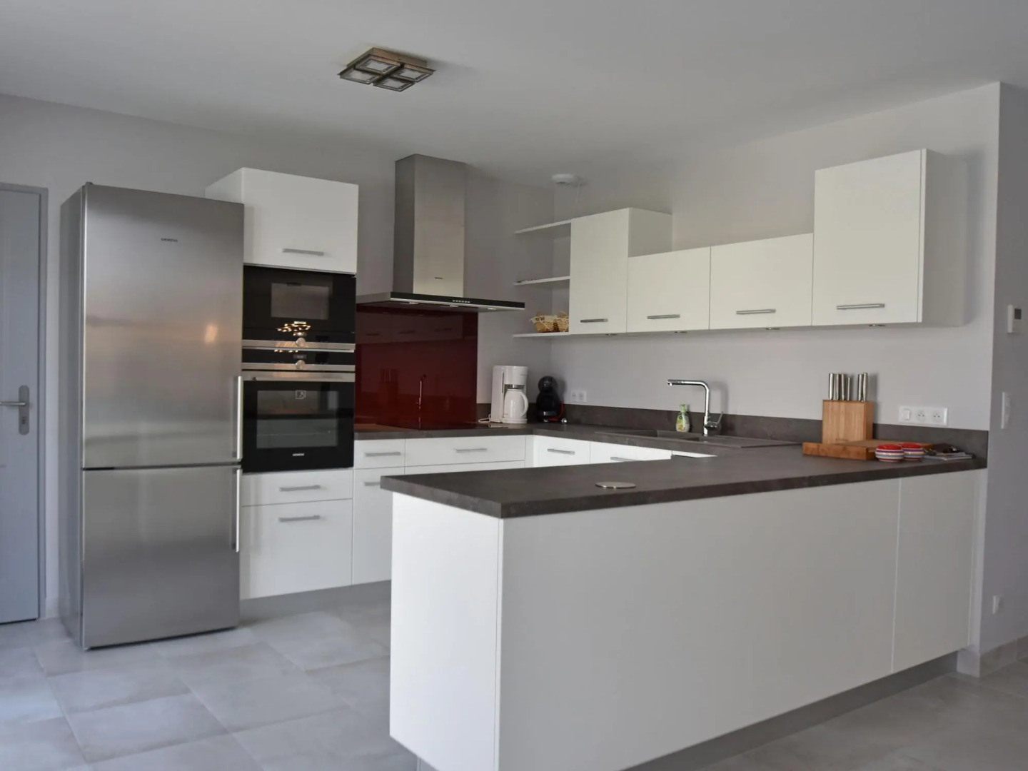 Stunning Villa in Uzès - Garrigues Sainte Eulalie With Pool