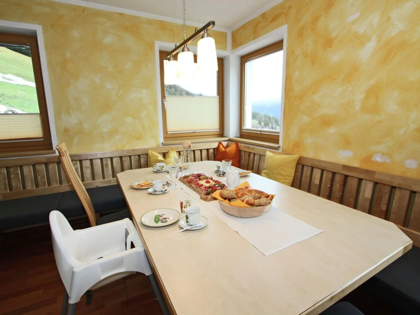 Luxurious Villa in Alpine Meadows in Kolsassberg