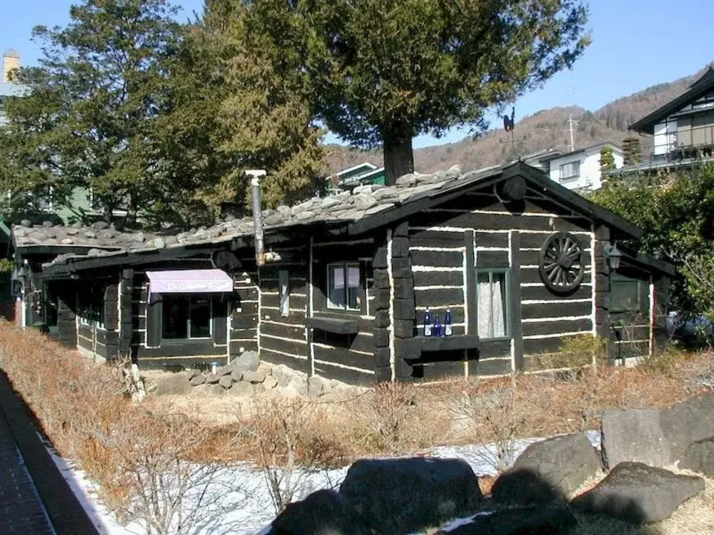 B and B Youpen House