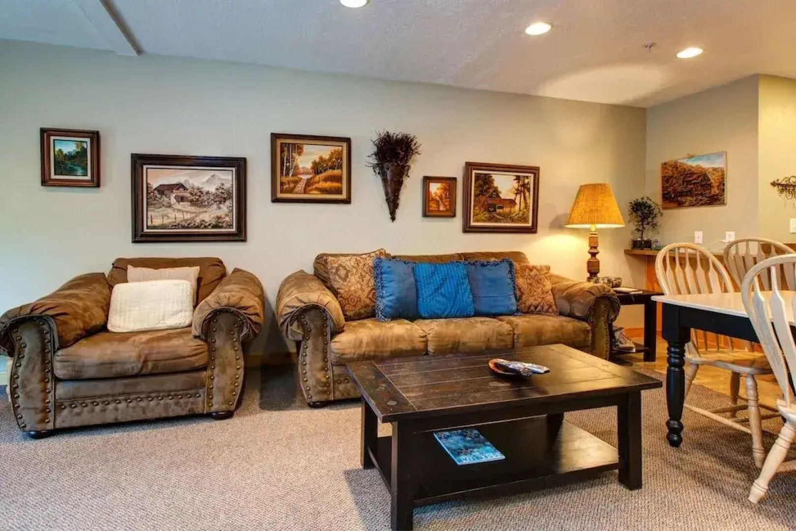 2BR Empire House Condo by RedAwning