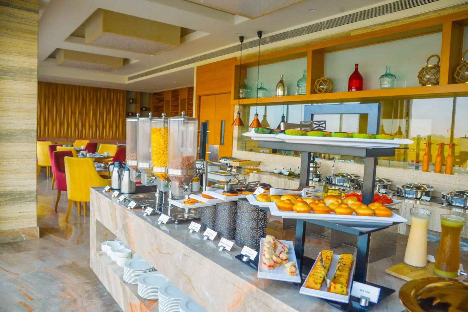 Efcee Sarovar Premiere Bhavnagar