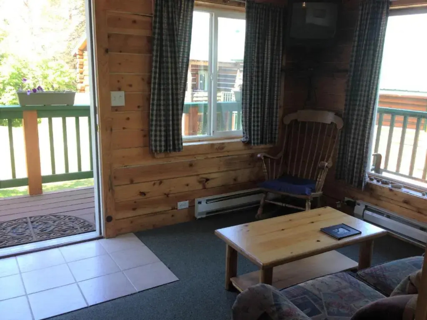 Homer Floatplane Lodge