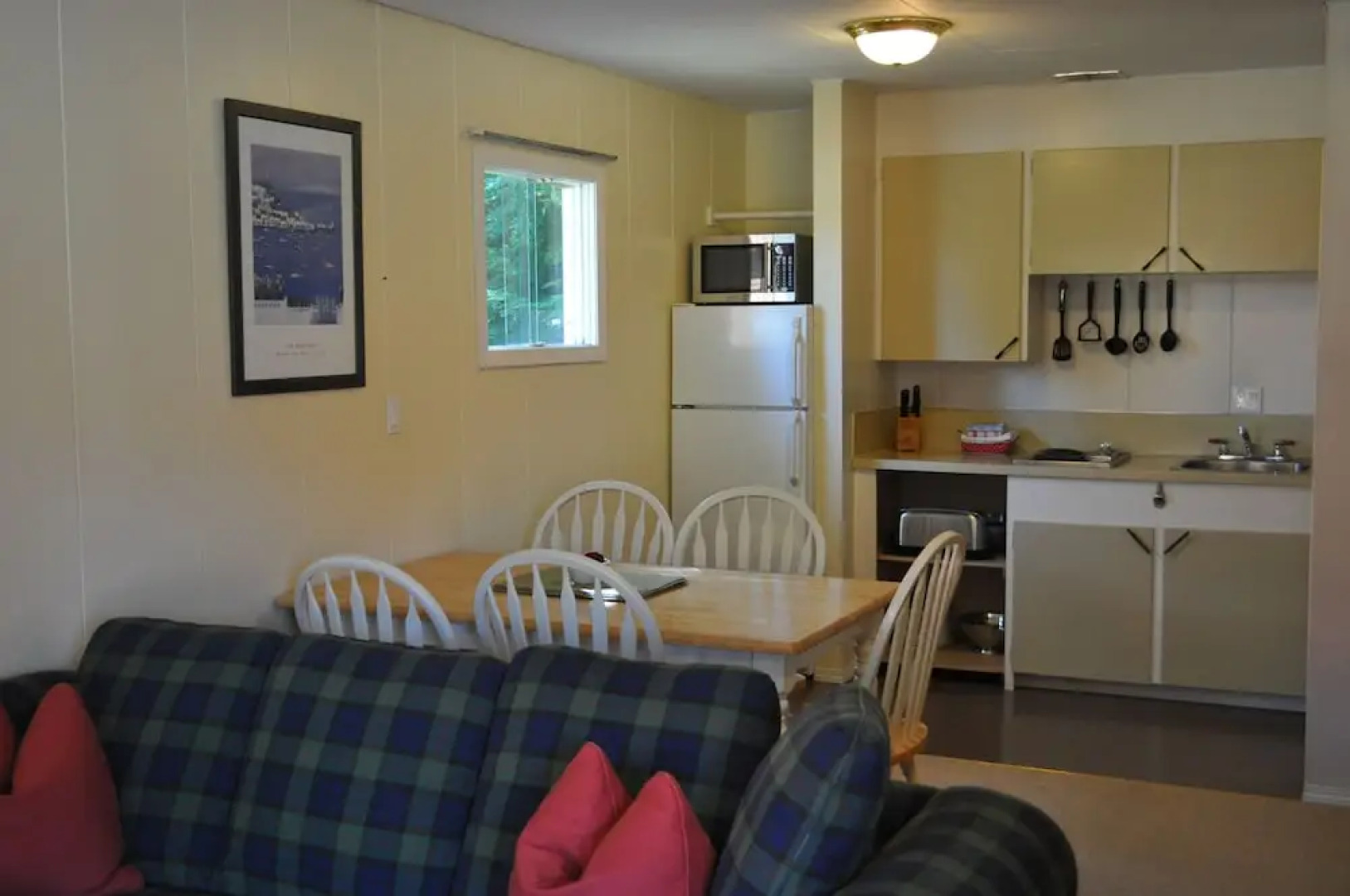 Red MountainVillageHomesCabins