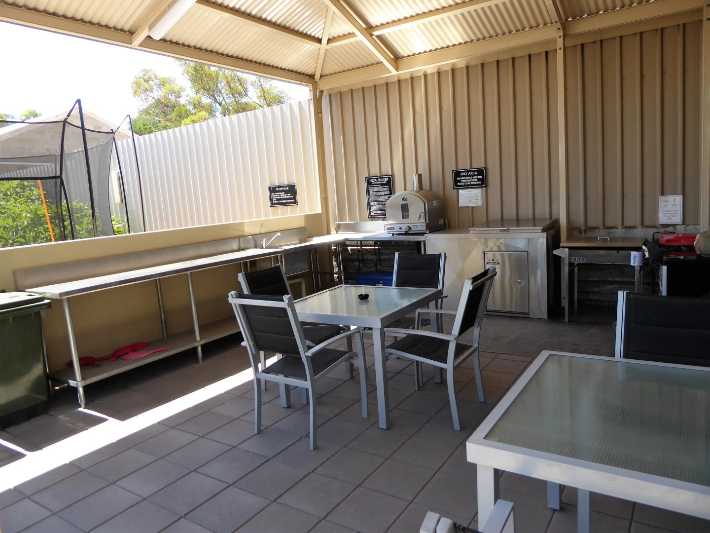 Streaky Bay Motel and Villas
