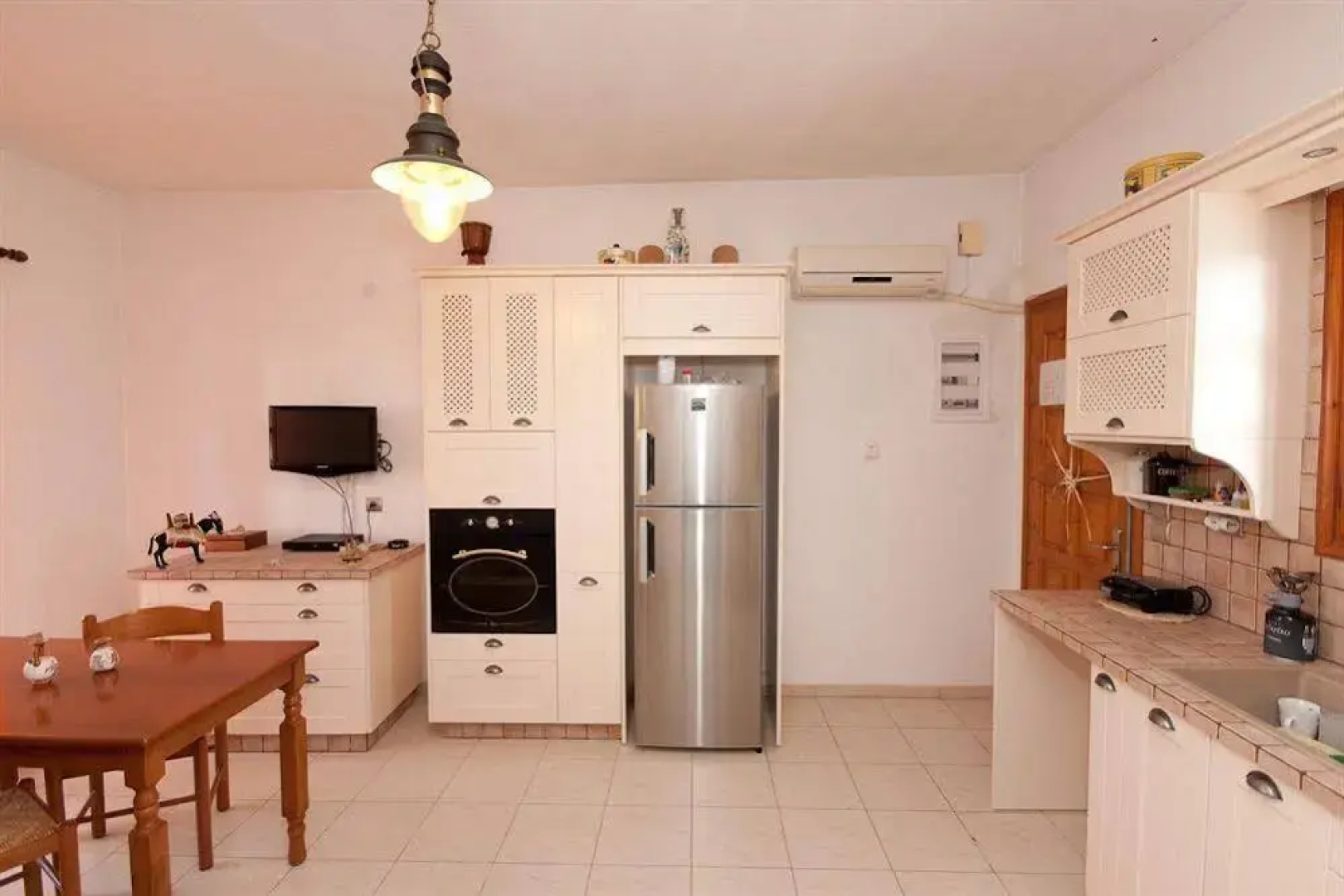Villa Lefkes