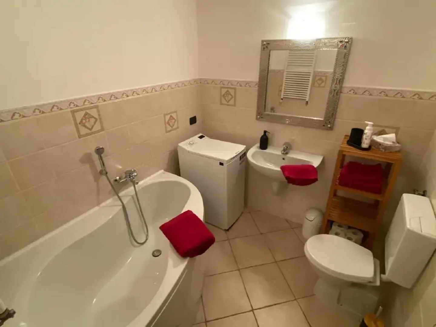 Doris Apartment With Lake View in Ghiffa