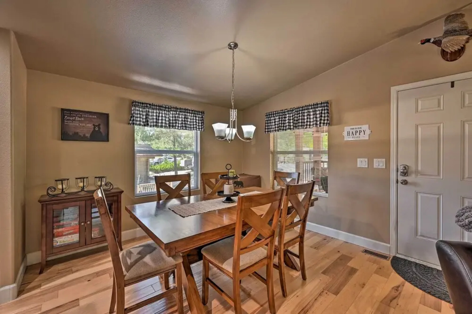 Near Hiking: Munds Park Cabin w/ Deck & Yard