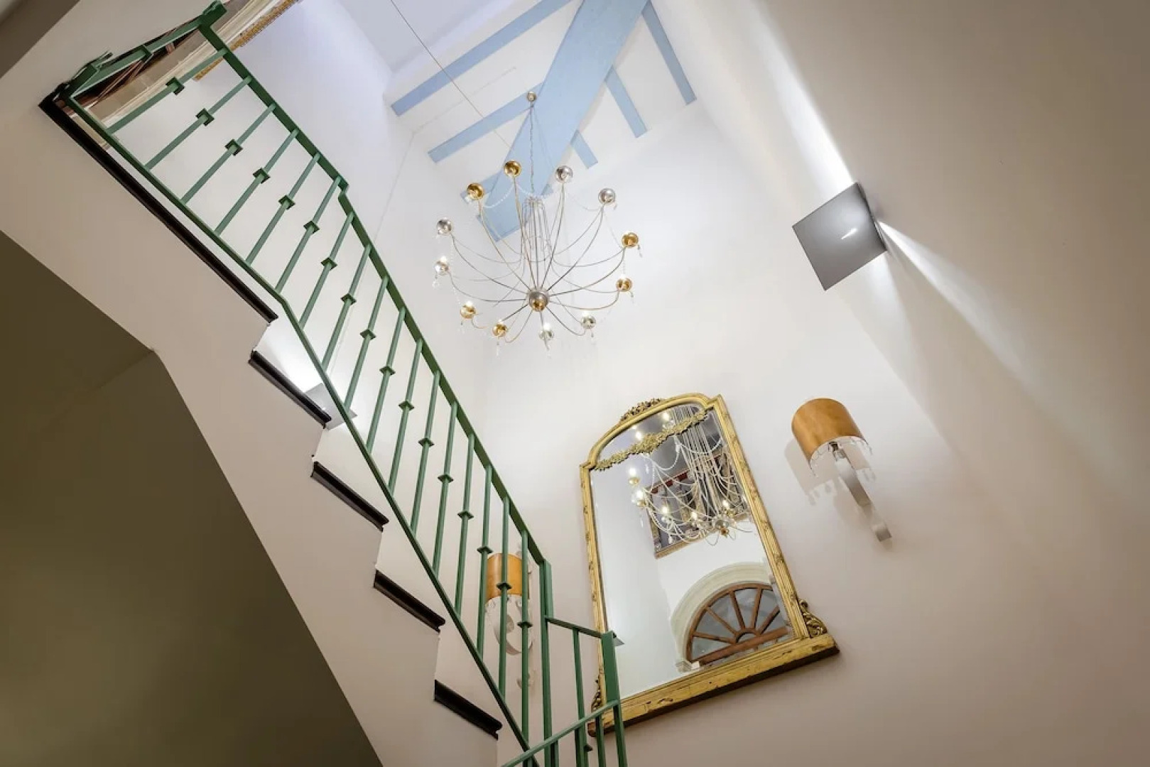 Hotel  YIT La Casona del Arco