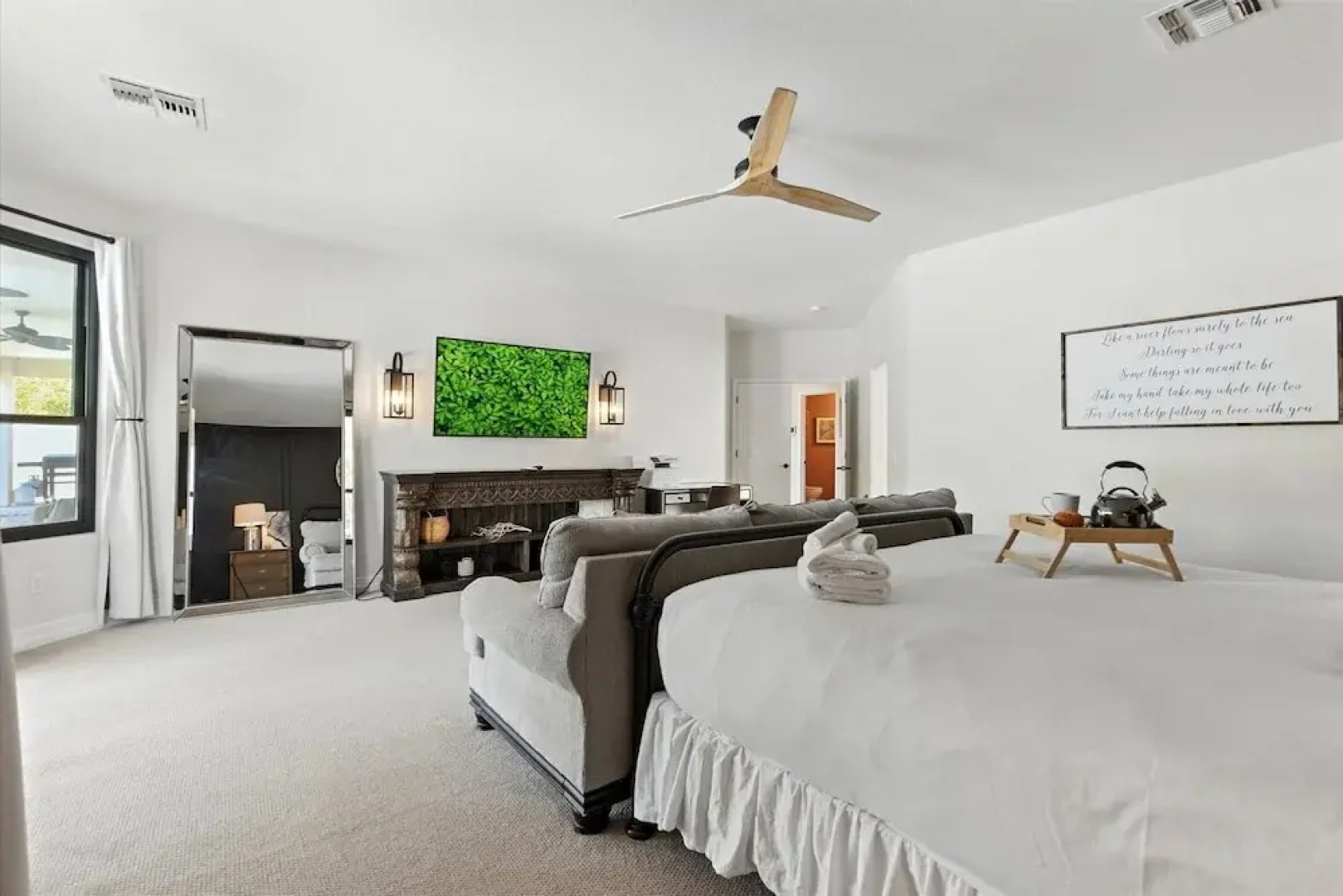 Splash Canyon - Splash Pad & Tons of Games - Gym