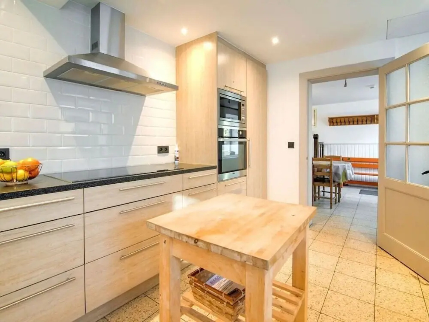 A Charming And Comfortable Renovated House with Garden And a Large Terrace